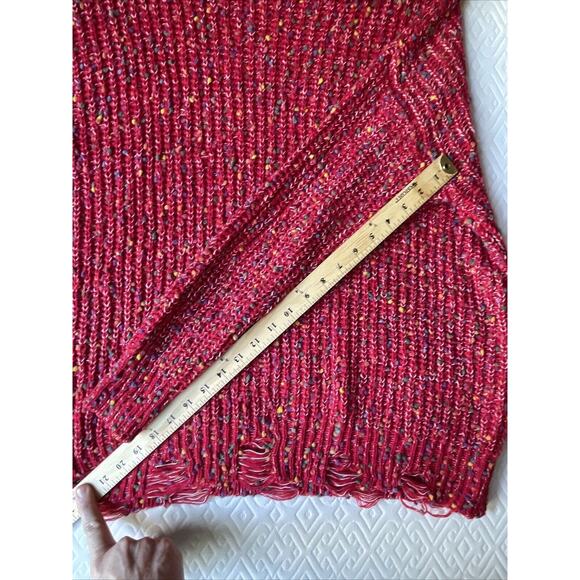 Main Strip Distressed Mini Pom Pom Confetti Sweater Red Multi Size LARGE Womens - Picture 8 of 9